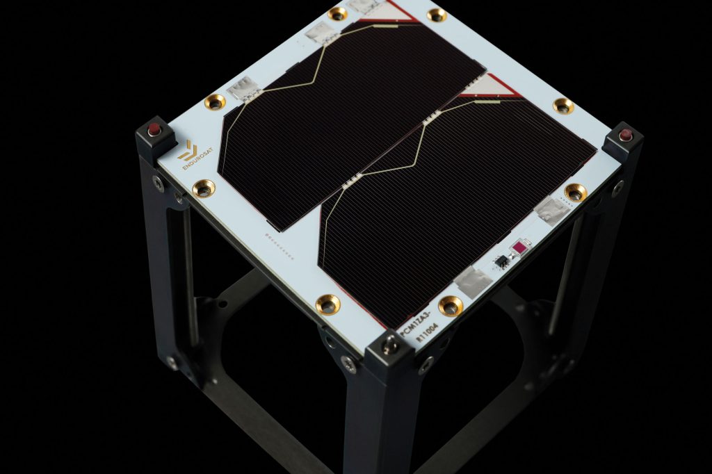 1U-cubesat-Solar-Pannel-z-side-endurosat-22