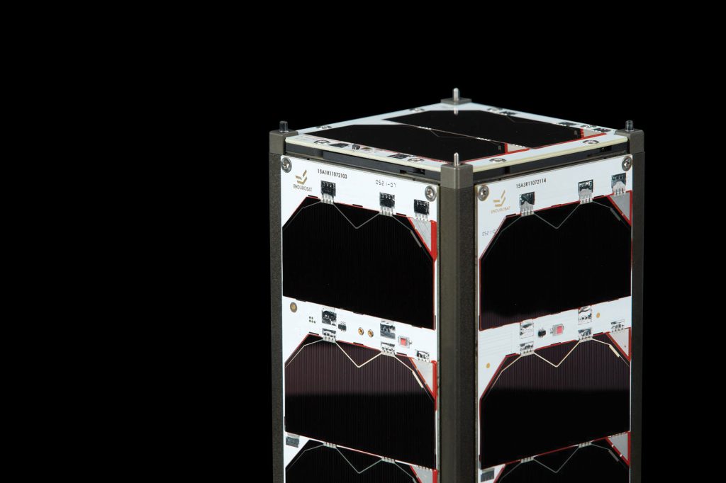 1.5U-cubesat-Solar-Pannel-endurosat-22