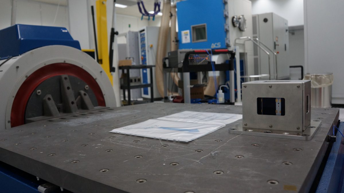 endurosat-space-qualification-2019-cira-vibration-test