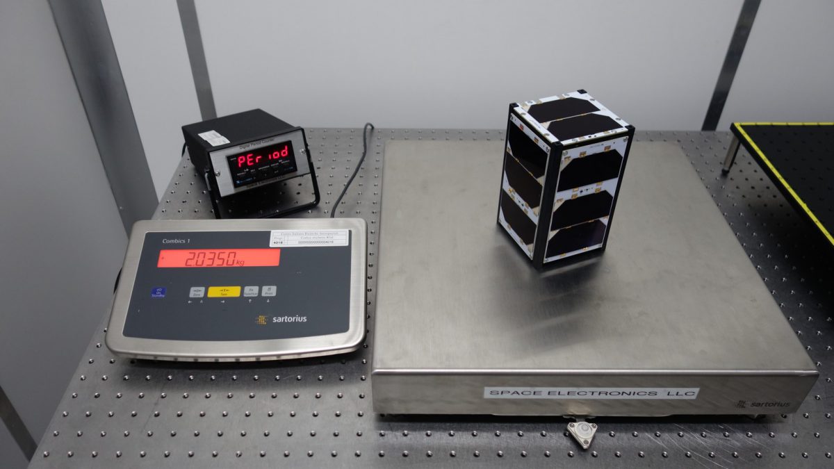 physical-properties-test-space-qualification-cira-2019-endurosat