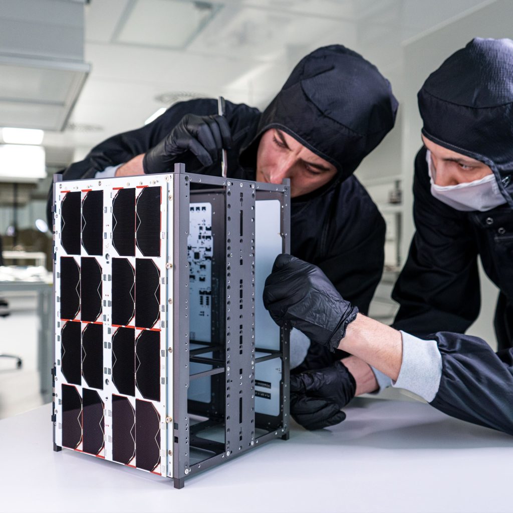 endurosat-12U-cubesat-nanosat-platform-satellite