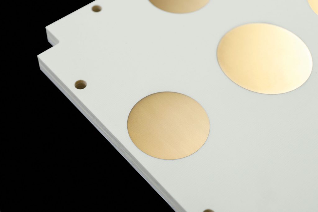 S-Band-Antenna-Wideband-endurosat-cubesat