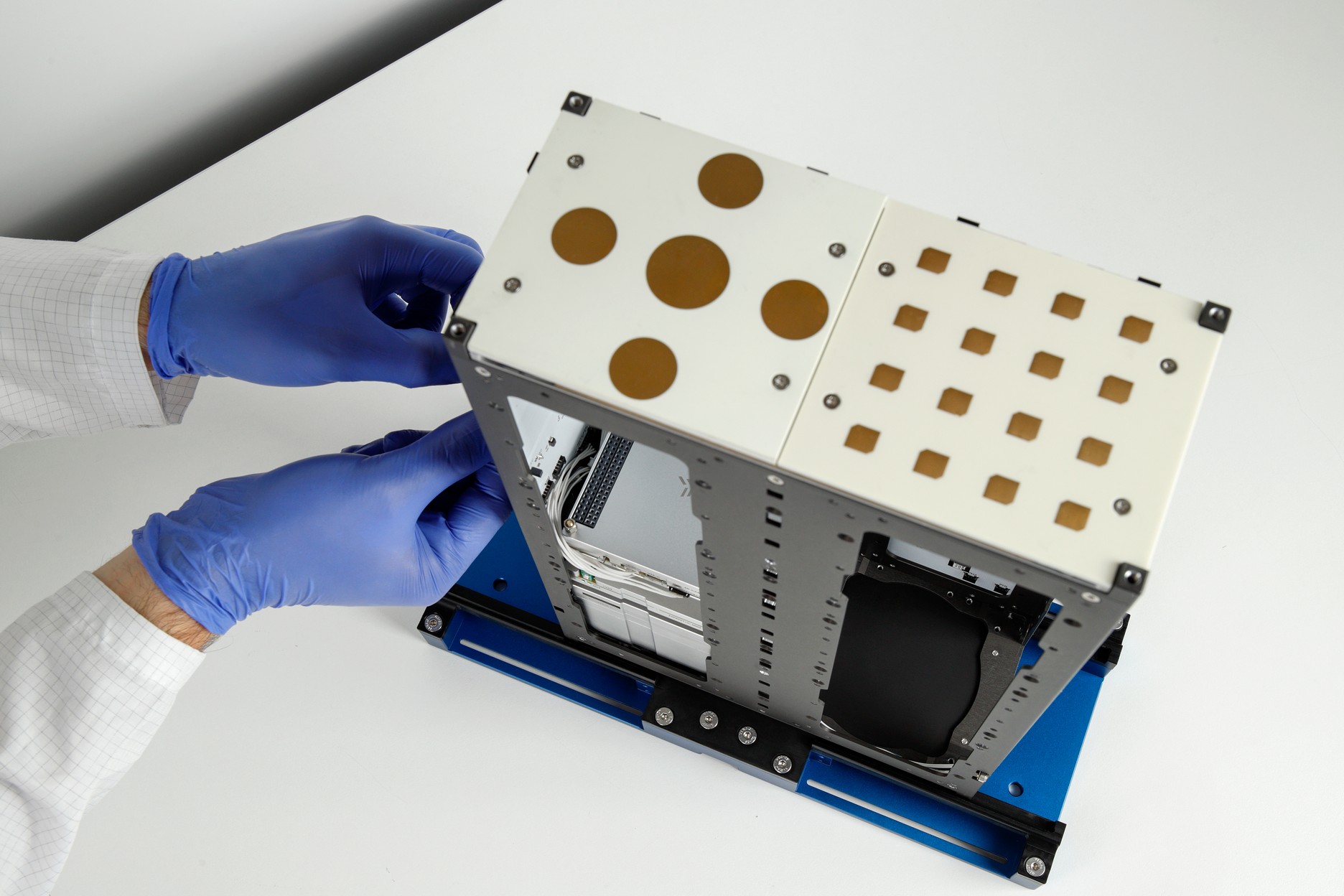 XBand 4x4 Patch Array CubeSat Antenna CubeSat by EnduroSat