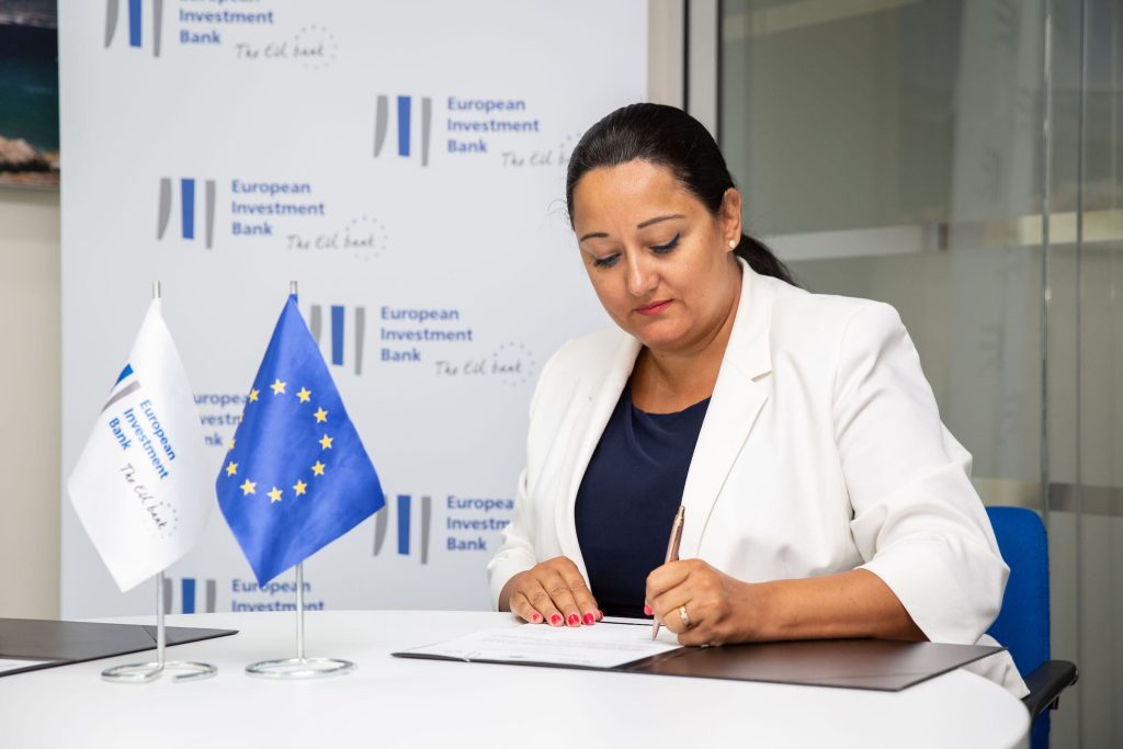 endurosat-partneship-with-Lilyana-Pavlova-EIB-Vice-President