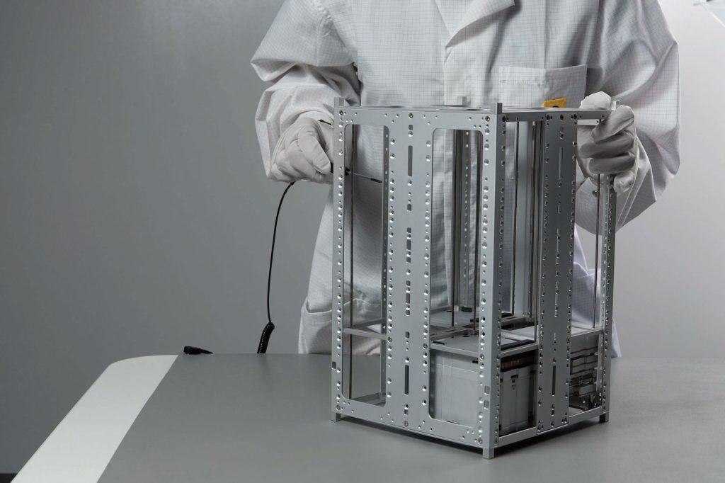 12u-cubesat-structure-platform-nanosat-endurosat