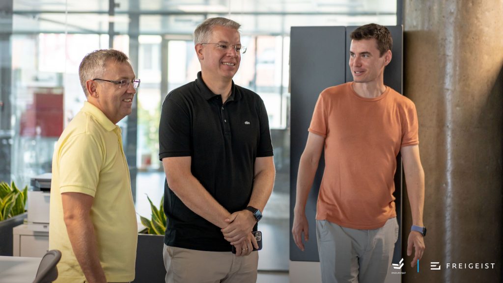 Frank Thellen and Freigeist team visit endurosat HQ