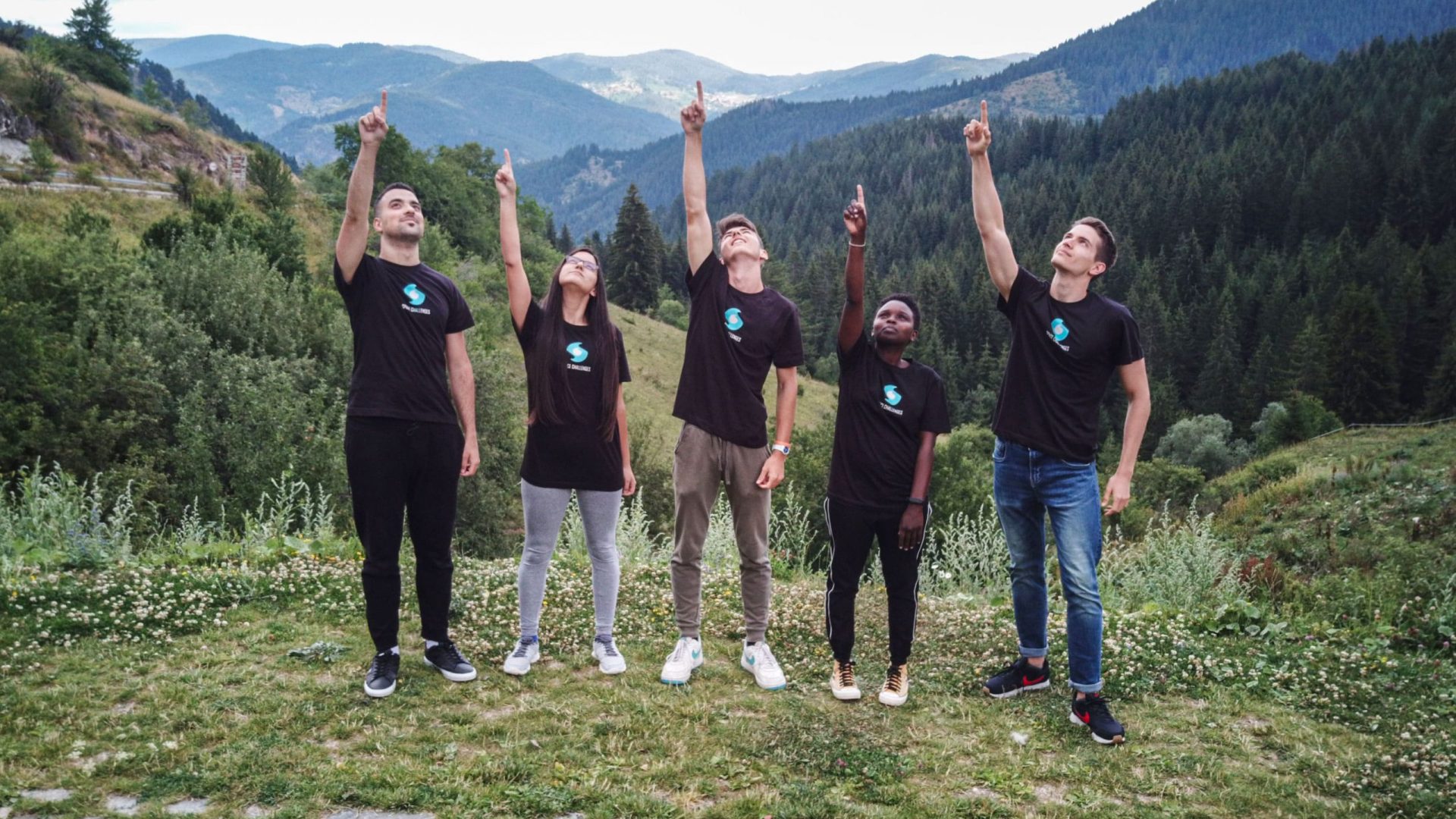 Students from 11 countries join Space Challenges 1 scaled