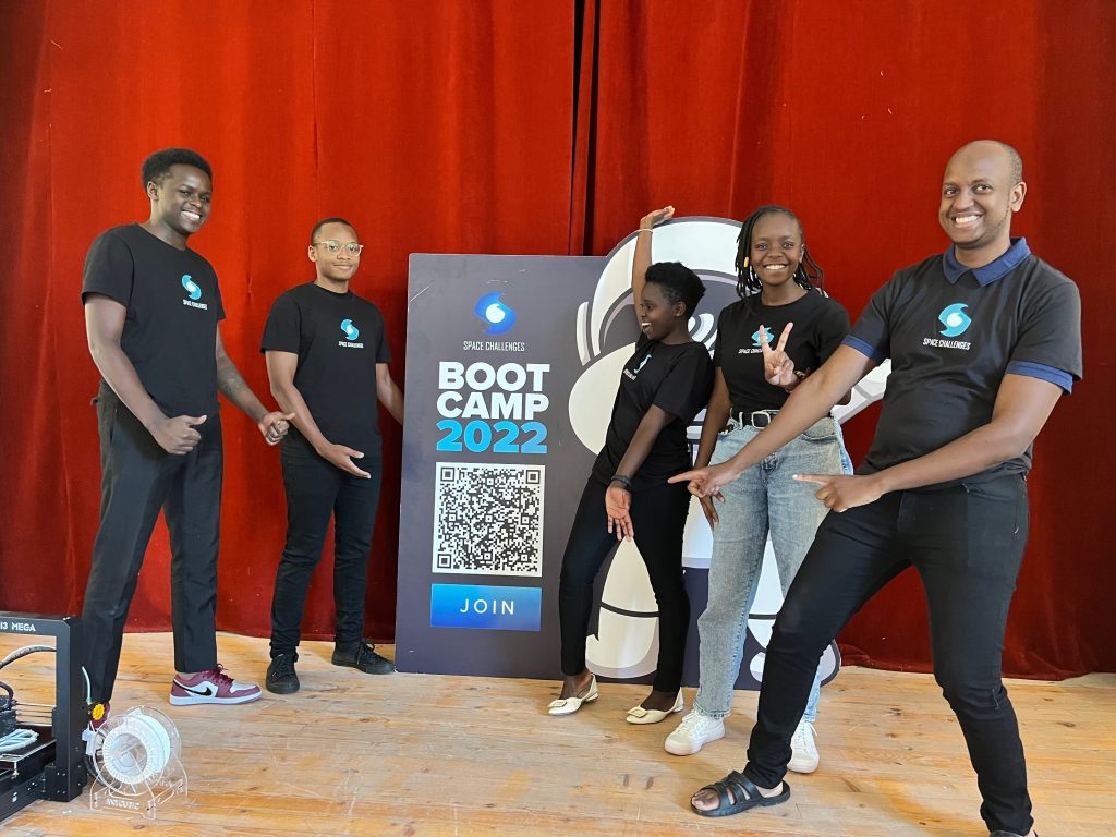 Students from 11 countries join Space Challenges