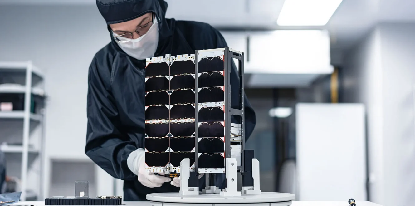 3U X Y Deployable Solar Array web 9