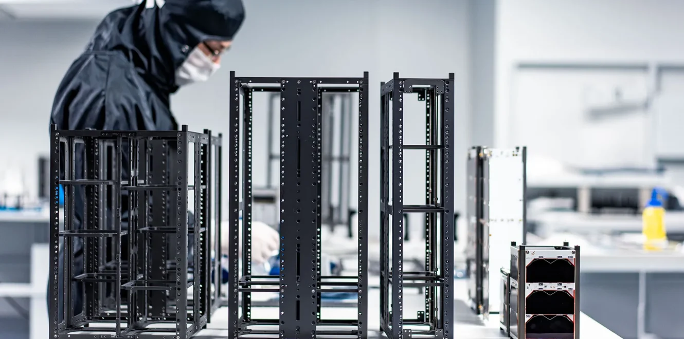 8U CubeSat Structure Web 4
