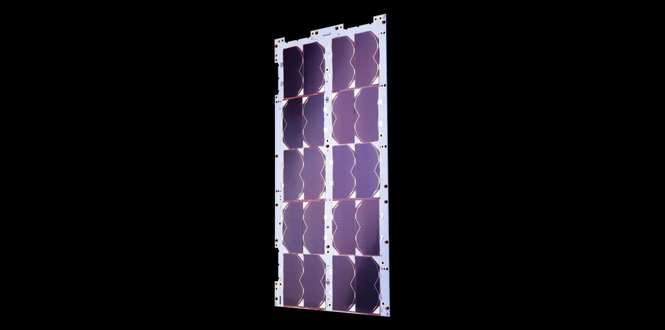 8U Solar Panel web 23