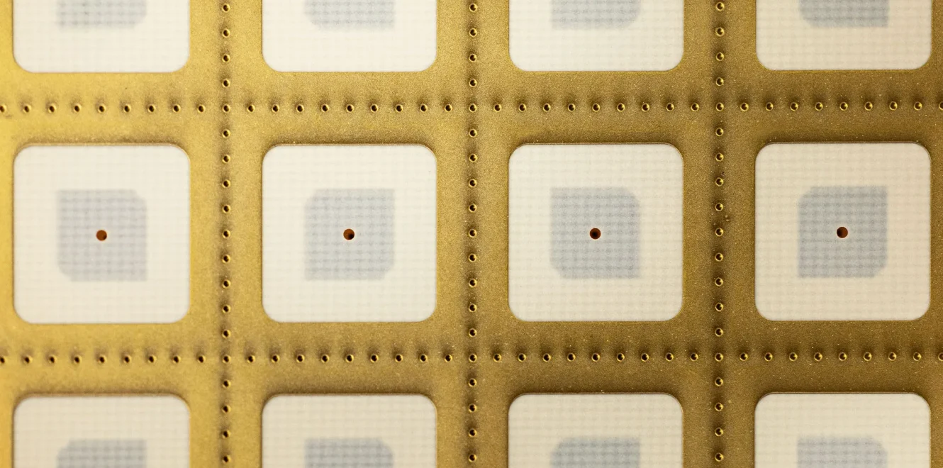 K Band 4x4 Patch Array web 4